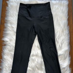 RBX capri active workout yoga bottoms/leggings black with Pink. Size Small